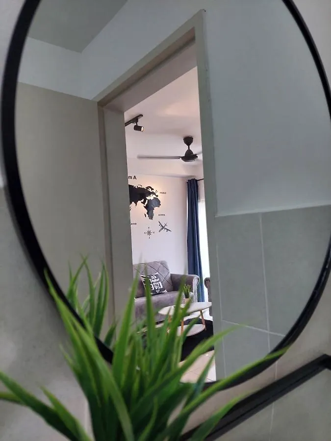 Apartment Klia Travel Homestay - 3R 2B - Wifi & Netflix Sepang
