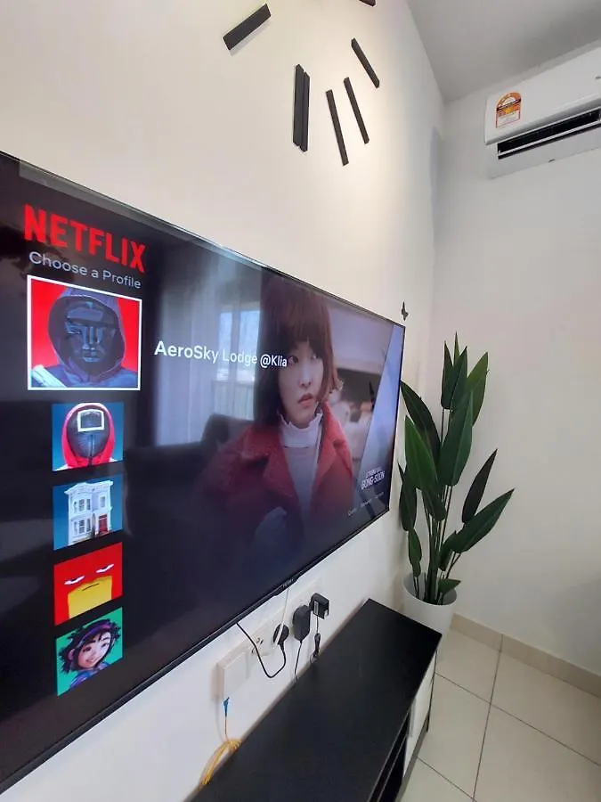 Klia Travel Homestay - 3R 2B - Wifi & Netflix location