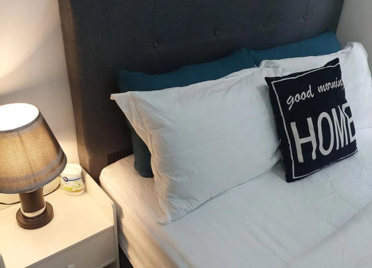 Klia Travel Homestay - 3R 2B - Wifi & Netflix Sepang Apartment