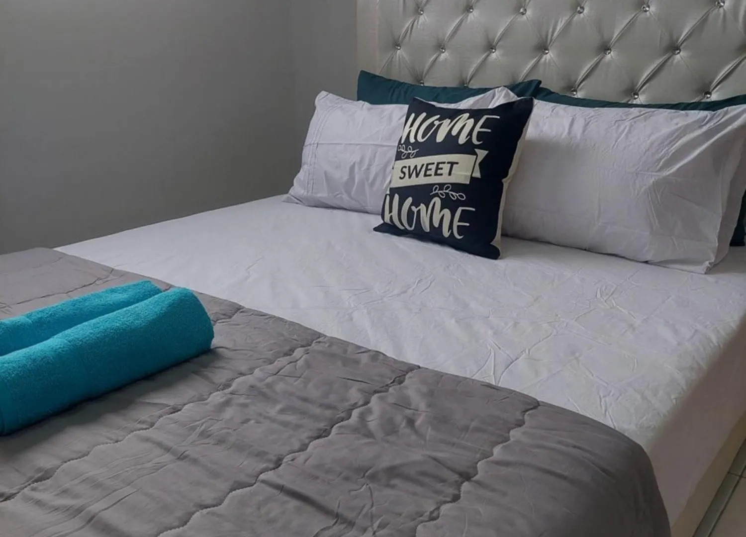 Apartment Klia Travel Homestay - 3R 2B - Wifi & Netflix Sepang Malaysia