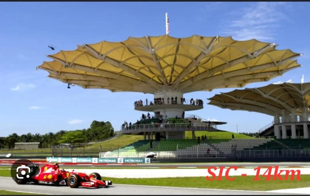 Klia Travel Homestay - 3R 2B - Wifi & Netflix Sepang