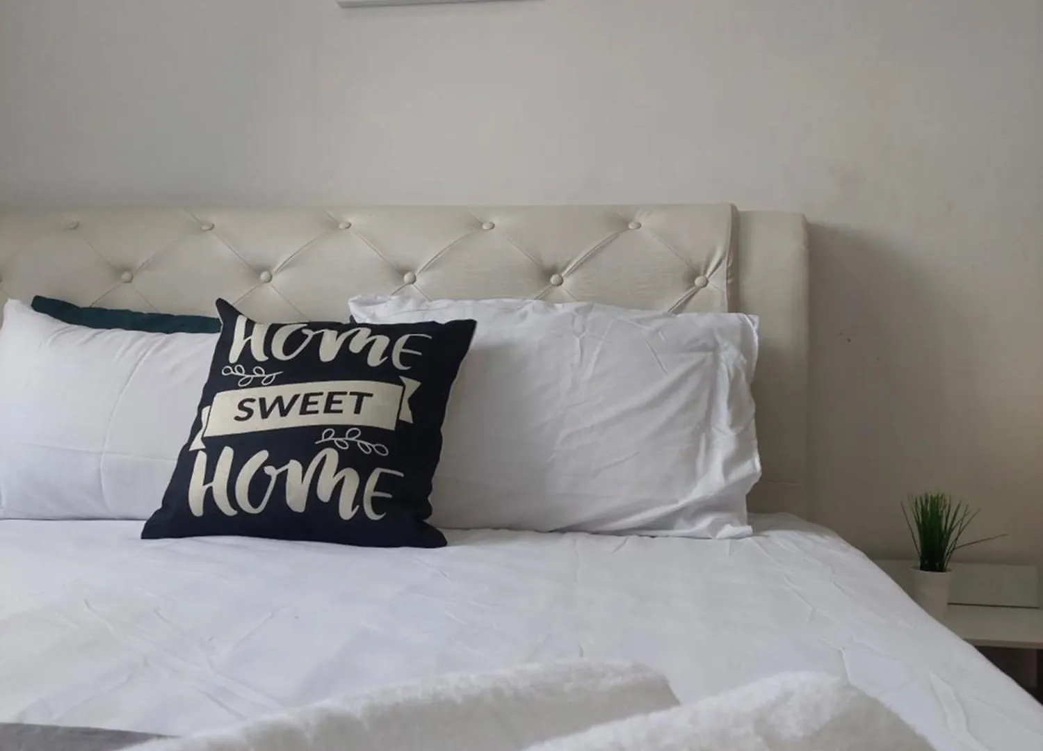 Klia Travel Homestay - 3R 2B - Wifi & Netflix Sepang