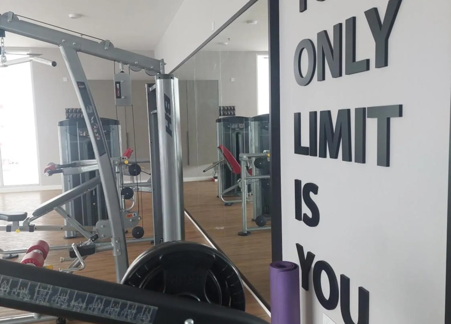 Klia Travel Homestay - 3R 2B - Wifi & Netflix Sepang